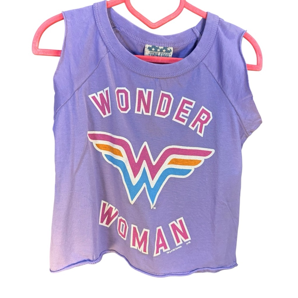 Junk Food Size 5 Girls Short TShirt No Sleeves Lavender Wonder Woman Girl Power